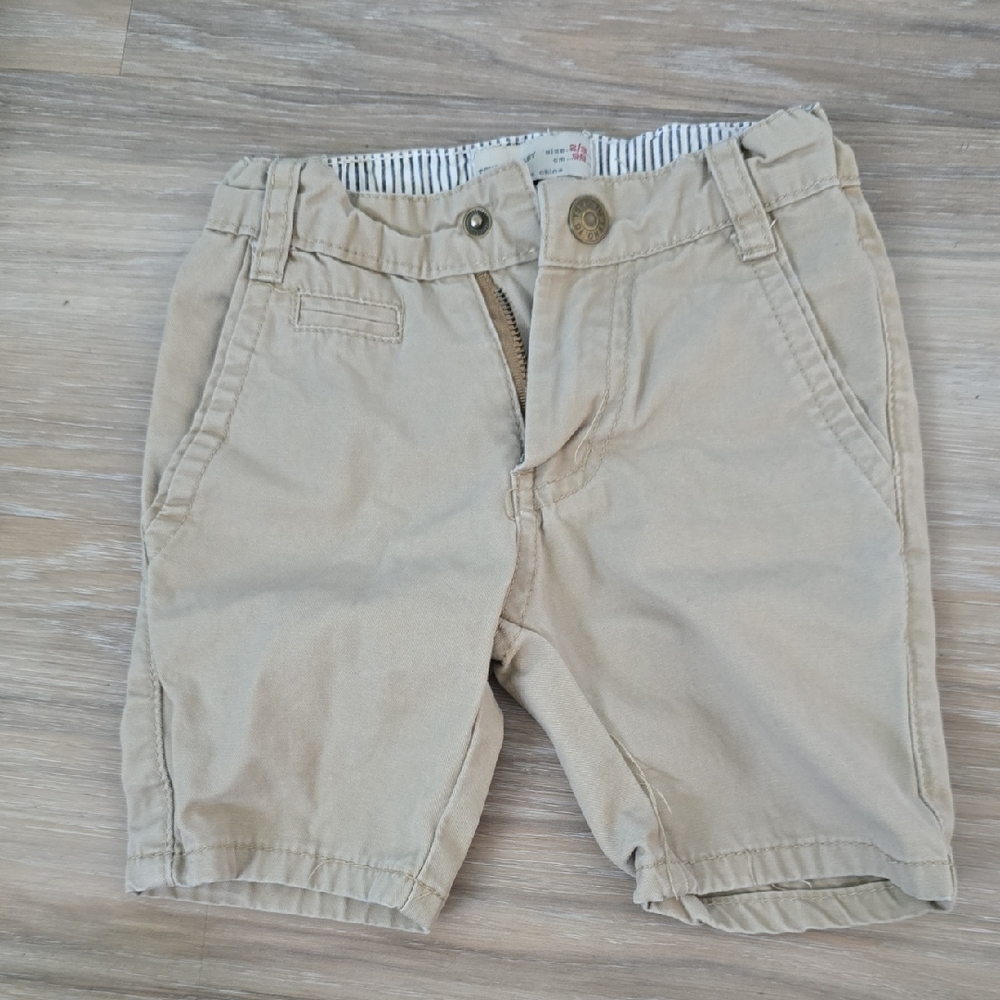 Tan Cotton Chino Shorts with Flat Front Design
